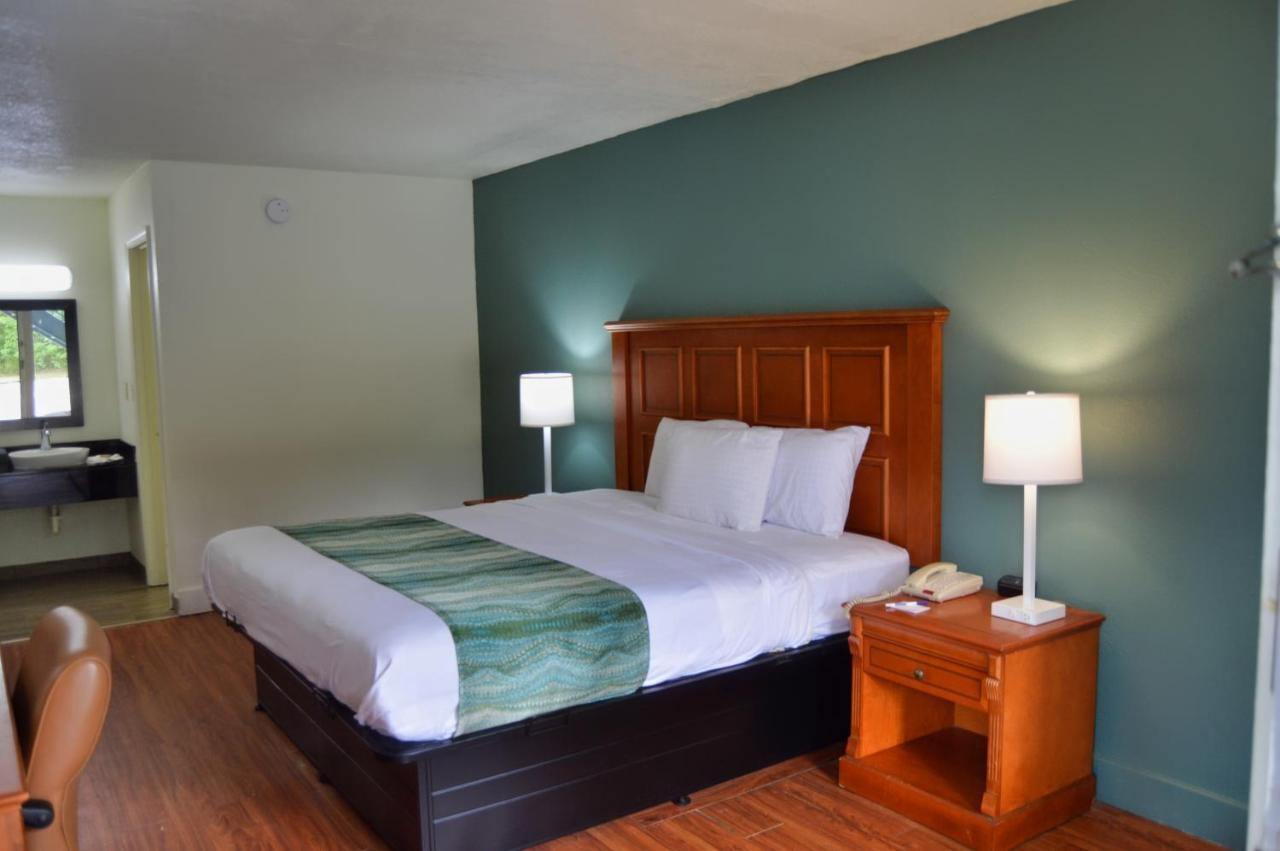 Days Inn By Wyndham Hardeeville Near Hilton Head Exterior foto